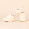 Amazon Essentials Women's Platform Heel Sandal, Pale Beige, 6 view 3