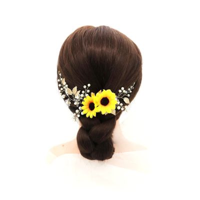 Beatifufu Creative Sunflower Headdress Party Hairband Lightweight Floral Decor for Weddings and Eye-catching Golden Flower Hair Accessory for Memorable Celebrations