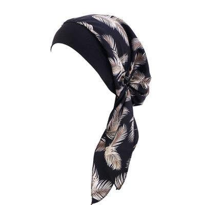 1 Piece Pre Tied Head Scarves Slip On Beanie Chemo Covers Cap For Women Head Turbans For Chemo (Black, One Size)