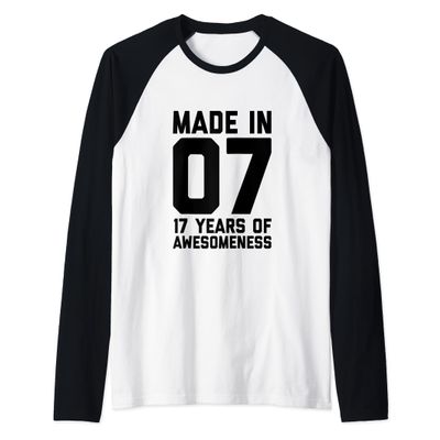 17th Birthday Shirt Gift Son Daughter 17 Year Old Boy Girl Raglan Baseball Tee