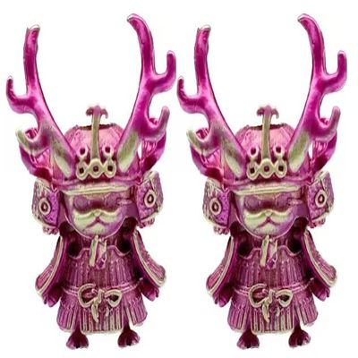 Seeby 2pcs Japanese Pirate Antlers Samurai Brass Knife Pendants Bead Vintage Umbrella Rope Beads EDC Outdoor Flashlight DIY Paracord Lanyard Bracelet Accessories (p7)