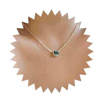 Iaceble Boho Green Emerald Choker Necklace Square Emerald Pendant Necklace Green Crystal Necklace Chain Gold Emerald Gemstone Necklace Jewelry for Women