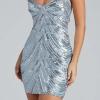 ABEWIP Sparkly Sequin Tight Homecoming Dresses for Teens Mini Glitter Prom Cocktail Party Gown for Women Light Blue XS view 4