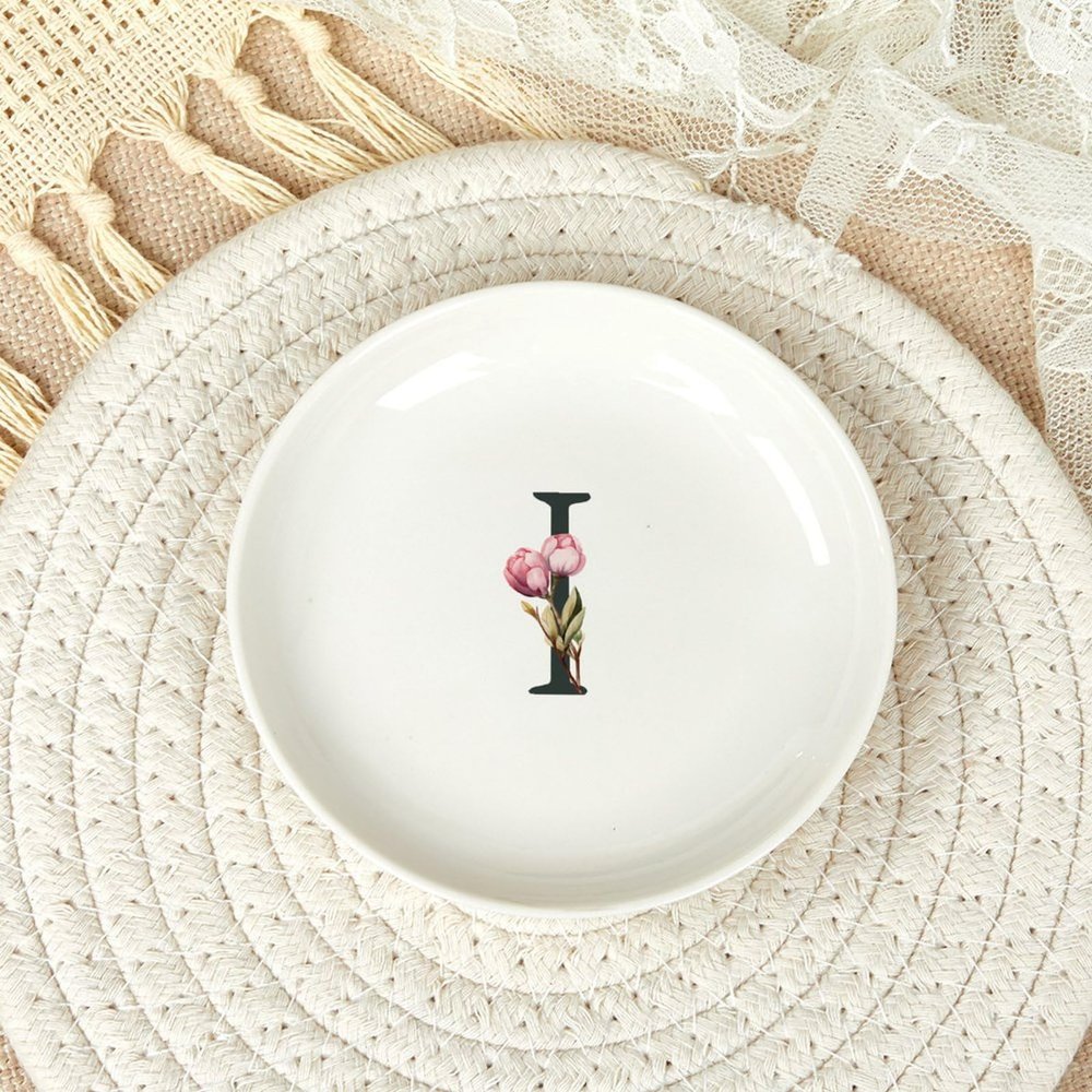 Generic Small Initial Trinket Dish, Ceramic Ring Dish, Monogram Jewellery Dish, Engagement Wedding Gift, Entryway Table Room Decor, Birthday Gift, Jewelry Plate, 4""