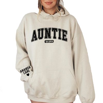 Giantbighands Personalized Auntie Sweatshirt with Kids Names on Sleeve, Custom Auntie Crewneck for Mama, Grandma Gift