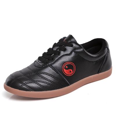Crysterris Womens Martial Art Kung Fu Tai Chi Shoes, Men's Boxing Karate Taekwondo Training Shoes, Unisex Leather Breathable Shoes Martial Arts Shoes,Taichi Kong Fu Shoes(Size:39EU,Color:Black)