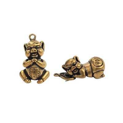 SHIDXIB 2Pcs Brass Lucky Pig Twelve Zodiac Cute Lying Pig Keychain Pendant Bag Pendant Small Copper Ornament