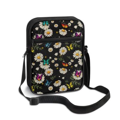 TODIYADDU White Daisy Flower Sling Bag for Women Crossbody Purse Butterfly Leaves Messenger Bag Small Shoulder Bag Mini Phone Pouch Purse with Adjustable Strap and Zip Pocket Portable Chest Bag