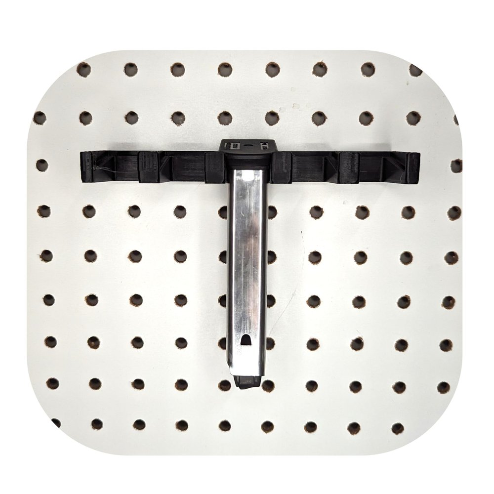 Hammy3DPrints Mount for Springfield XD 40 Mags - Pegboard/Metal Pegboard/Skadis/etc. | Magazine Holder Storage Rack (Heavyweight Diamond Plate Steel)
