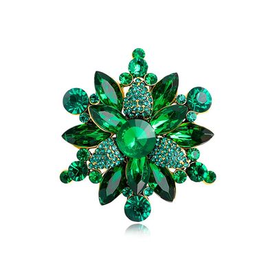 WCB1FPu Women's Brooches Retro Fashion Temperament Crystal Glass Brooches Alloy Rhinestone Corsages Clothing Accessories Pins (B)