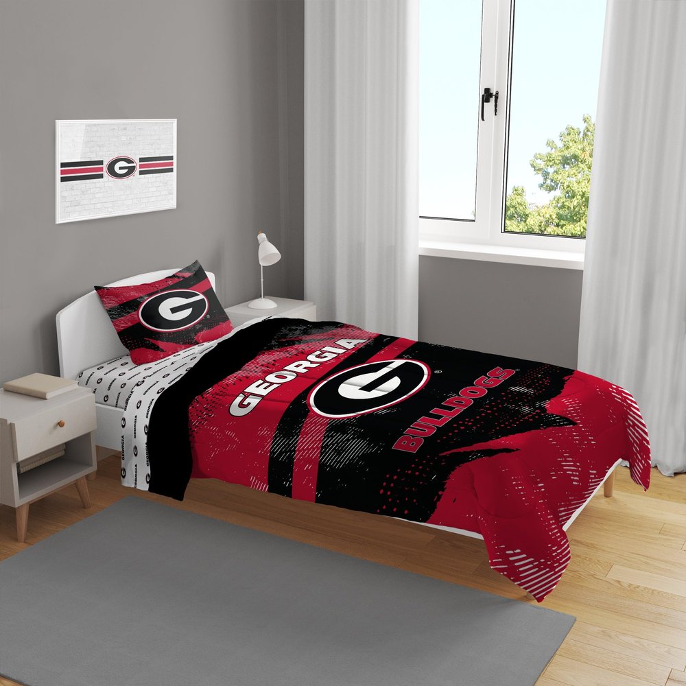 NCAA Georgia Bulldogs Slanted Stripe 4 PC Twin Bed in a Bag