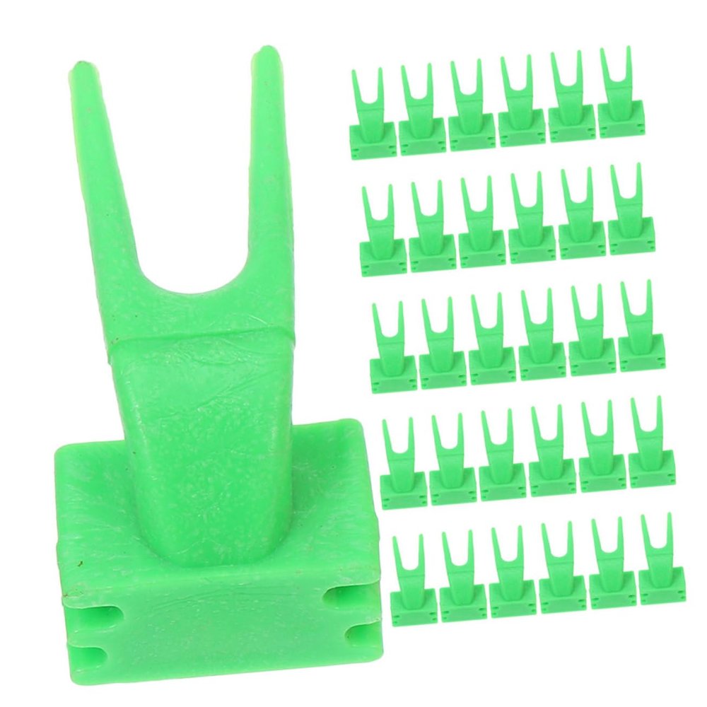 Sosoport 50pcs Parrot Food Forks Small Vegetable Skewers for Bird Cage Feeding Supplies Easy to Attach Holder for Fruits Veggies for Parrots Small Birds