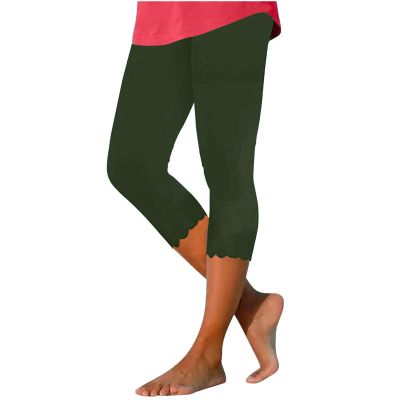 Akklian High Waisted Capri Yoga Pants for Women Soft Slim Fitting Gym Pants with Pockets for Running Cycling Workout Leggings