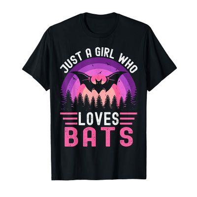Vintage Bat Just a Girl Who Loves Bats Funny Bat Halloween T-Shirt