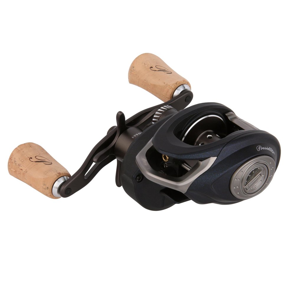 Pflueger President XT Baitcast Low Profile Reel, Freshwater Fishing Reel, Right Handle Position, Graphite Construction, Multi Disc Star Drag System
