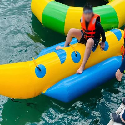 majuingg Inflatable Water Flying Fish Banana Boat, Rotating Boat Sea Motor Boat Towing Inflatable Toy, Single Row 3 People, Large