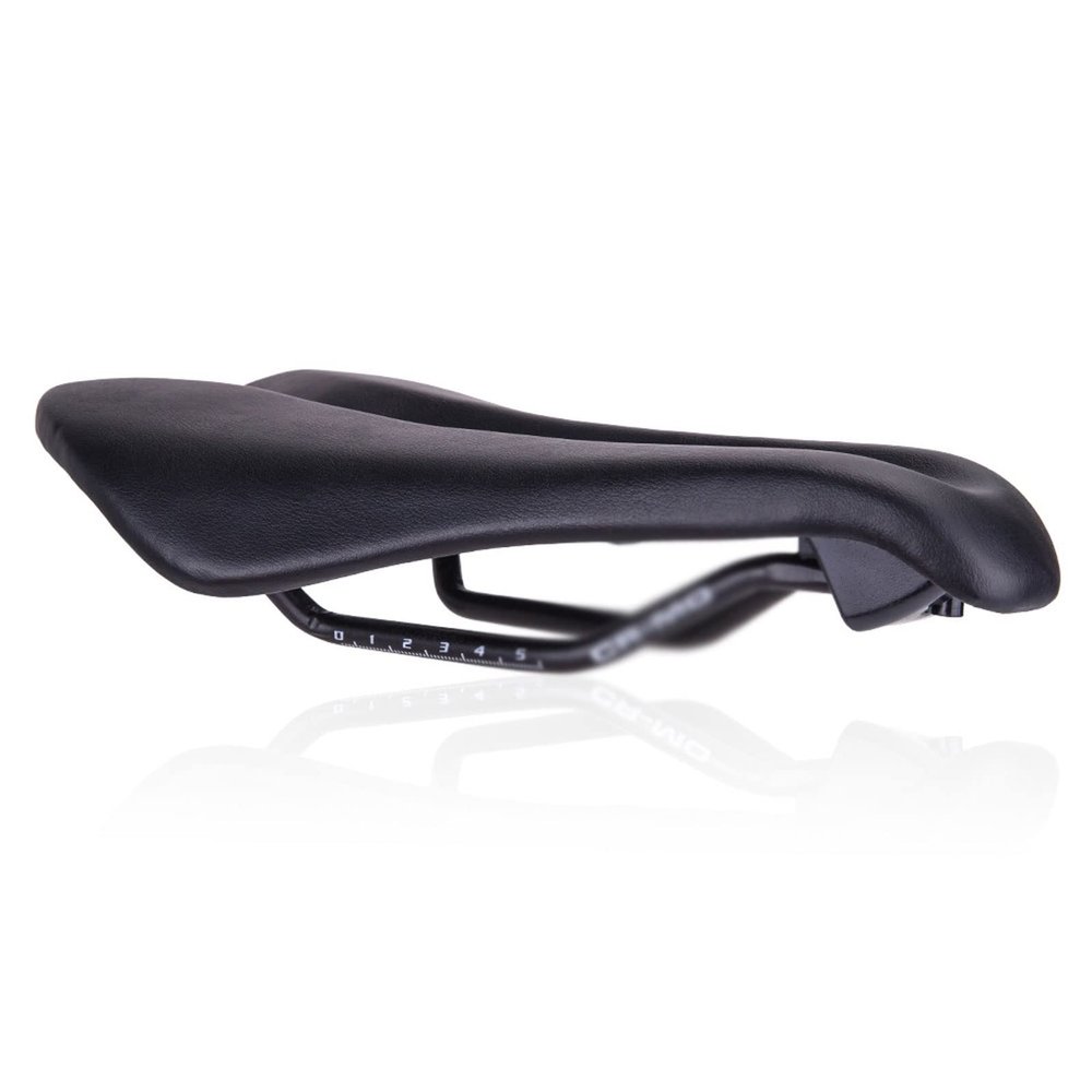 UNbit Bike Seat Road Bike Saddle Ultralight Seat Hollow Bicycle Ergonomic Short Nose Design Saddle Wide and Comfort Long Trip Bicycle