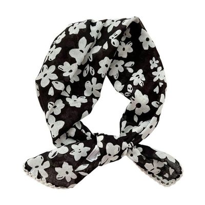 Pemilosci Large Cotton Bandana Headband, Head Wrap, Protective Coverage, Hair Neck Scarf for Women 28 x 28 inch (S24-White Flower-Black