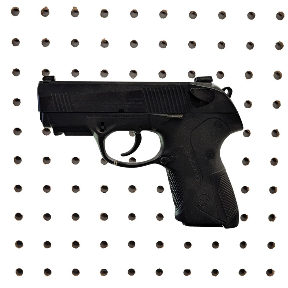 Hammy3DPrints Mount for Beretta PX4 / Storm - Pegboard/Skadis/etc. | Pistol Holder Storage Rack (Facing Right, Heavyweight Diamond Plate Steel)