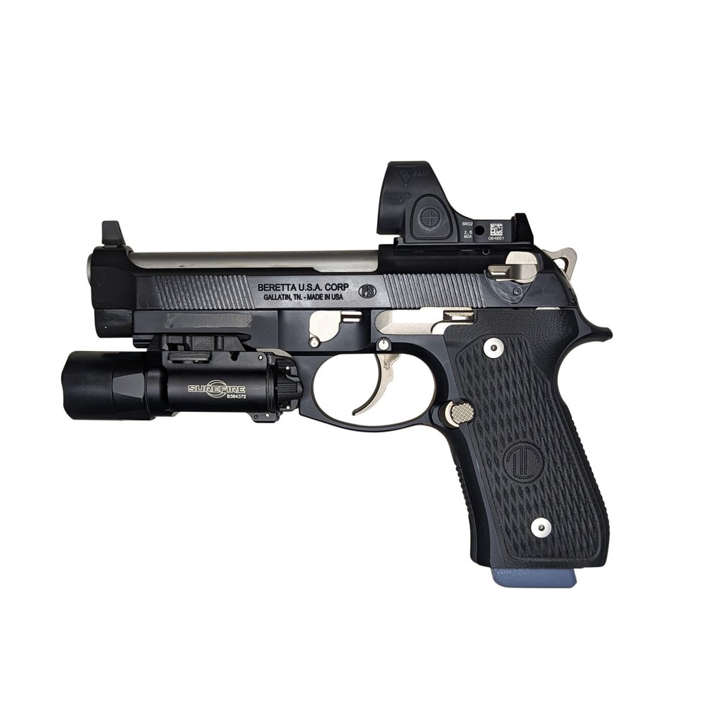 Hammy3DPrints Mount for Beretta M9 / 92 - Wall | Pistol Holder Handgun Storage Rack (Facing Right, Self-Tapping Stud Screws)