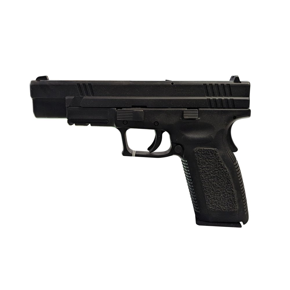 Hammy3DPrints Mount for Springfield XD/XDM/Elite 45 - Wall | Pistol Holder Handgun Storage Rack (Facing Right, Self-Tapping Stud Screws)