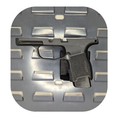 Hammy3DPrints Mount for Sig P365 / XL/XMacro - Secure It/Akro Mils | Pistol Holder Handgun Storage Rack (Facing Left, Standard Panel)
