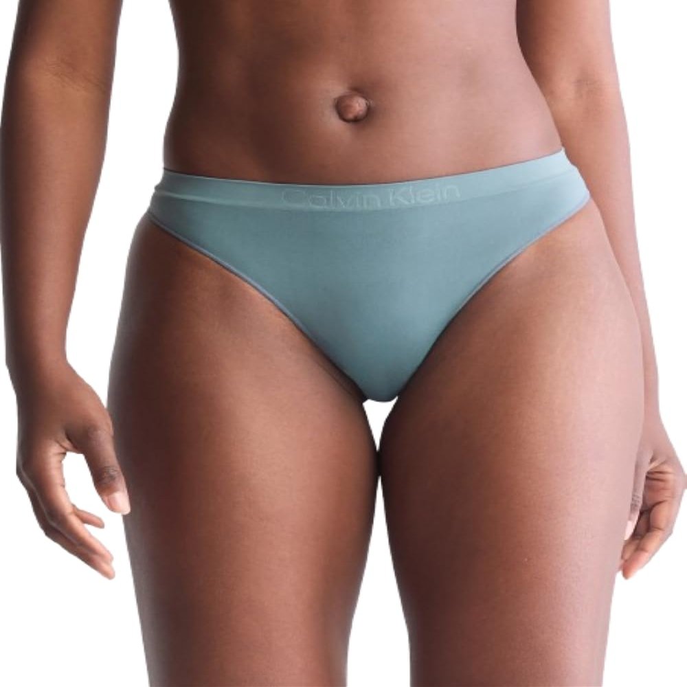 Calvin Klein Bonded Flex Mid-Rise Thong