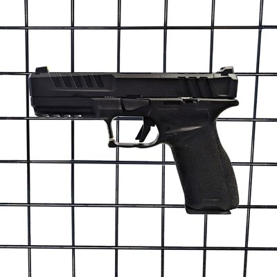 Hammy3DPrints Mount for Springfield Echelon - Gridwall | Pistol Holder Handgun Storage Rack (Facing Left)