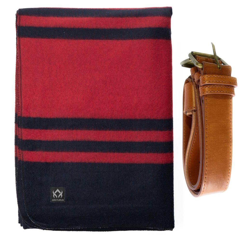 Arcturus Lava Canyon Wool Blanket and Carry Straps Bundle
