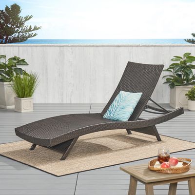 GOWE Salem PE Wicker Chaise Lounge