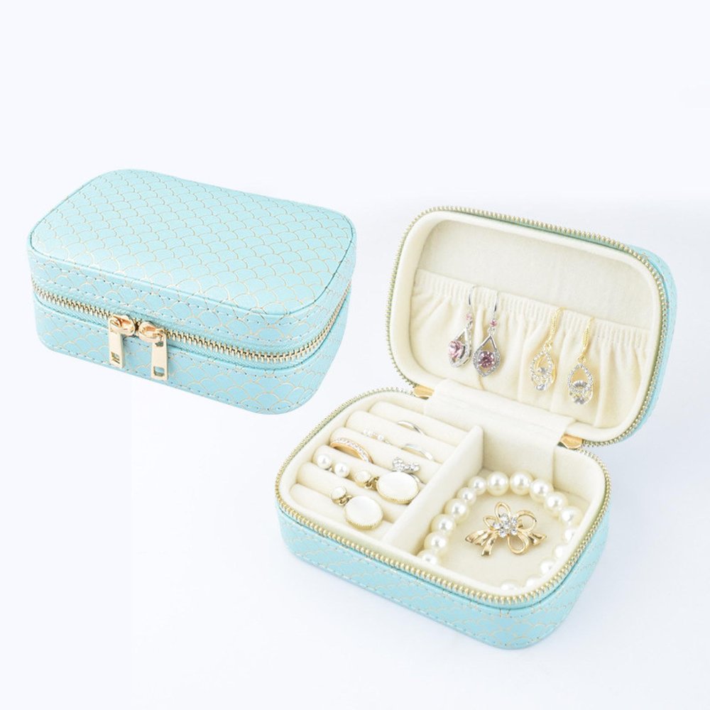 YZFEIJDNA Mini jewelry box, portable travel jewelry storage bag, embossed creative jewelry storage box