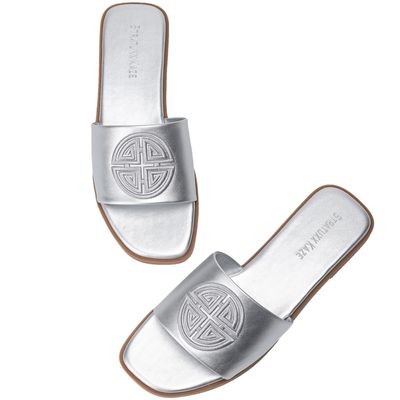 Stratuxx Kaze Womens Flat Sandals Dressy Summer Slide with Memory Foam Comfortable Cute Leather Silver Sandals for Women