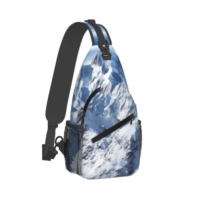 WSOIHFEC Sling Bag for Women Men Chest Bag Snowy Mountain Crossbody Bag Small Sling Backpack Fanny Packs Hiking Daypack