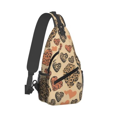 WSOIHFEC Sling Bag for Women Men Chest Bag Leopard Love Crossbody Bag Small Sling Backpack Fanny Packs Hiking Daypack