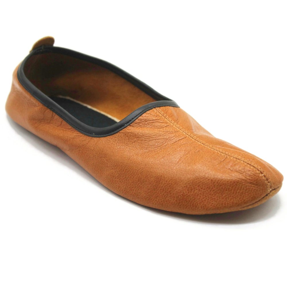 Akdam Mens Indoor Leather Slippers Antique Tan Traditional Babouche House Shoes Barefoot Moccasin (Size 7.5)