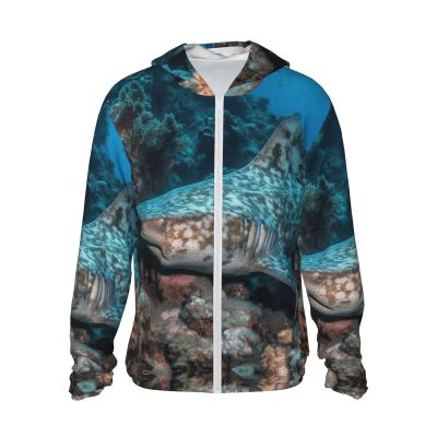 WSOIHFEC Men's UPF 50+ Sun Protection Hoodie Jacket Lightweight Long Sleeve Camouflage Shark Sea Sun Shirt Hiking Rash Guards Medium
