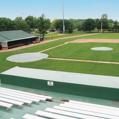 NineFit Basics Douglas Baseball Mound Cover, Silver/White (18' Diameter Pitcher's Mound Cover)