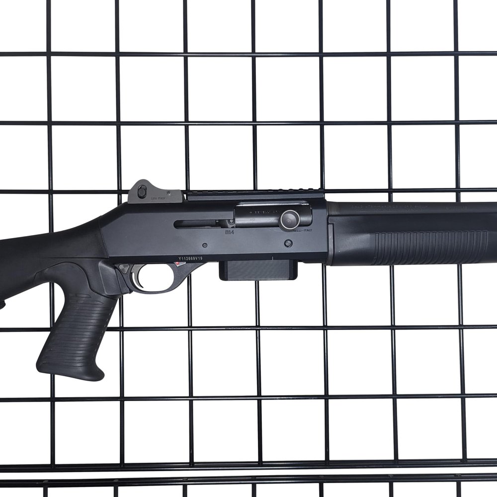 Hammy3DPrints Mount for Benelli M4 12 Gauge - Gridwall | Shotgun Holder Handgun Storage Rack (Facing Right)