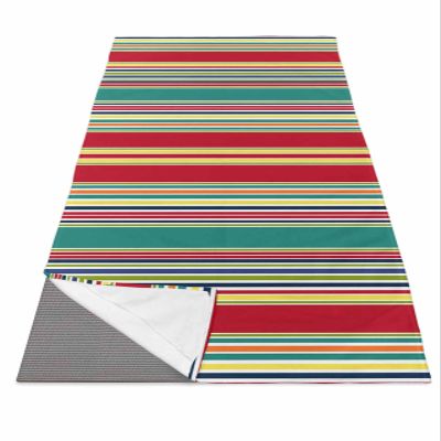 Rocking Giraffee Yoga Mat Towel Green and Red Colorful Texture Non Slip Hot Yoga Mat Towel with Corner Pockets Absorbent Microfiber Yoga Towels for Hot Yoga, Bikram, Pilates, 26x70 Inch
