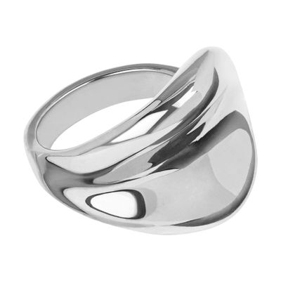 Amazon Essentials Chunky Modern Silver Statement Ring for Women in White Color High Polish Size 5, Silver, 5