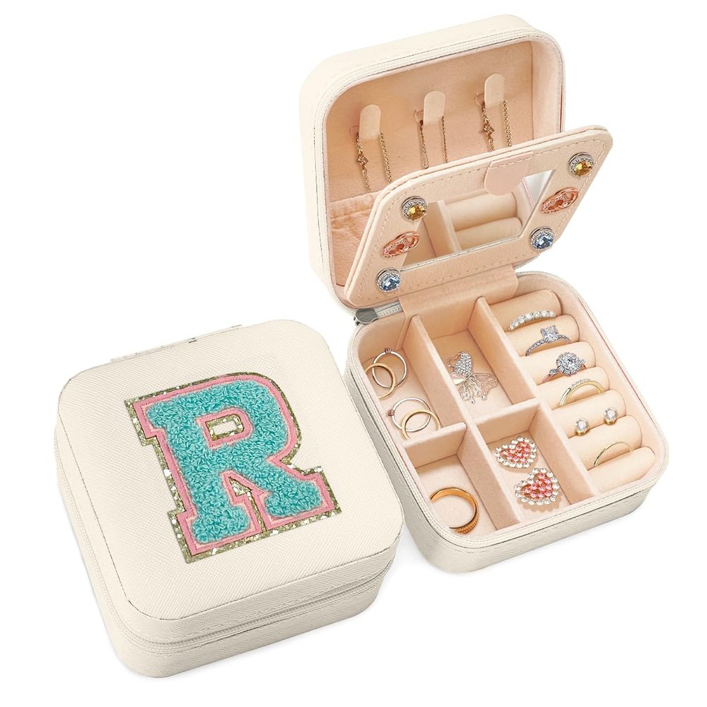 SANDJEST Personalized Jewelry Box, White Travel Jewelry Box with Initial R, Small Monogrammed Jewelry Case Organizer for Girls Women Teen Kids, Mini Travel Essentials Gifts for Birthday Christmas