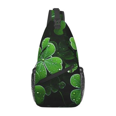 Sling Bag for Women Men Crossbody Bag St Patricks Day Leaves Chest Bag Hiking Daypack Fanny Pack Sling Backpack