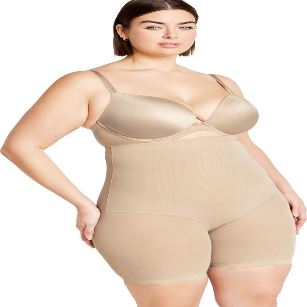 City Chic Women's Plus Size Power Mesh Short, 24