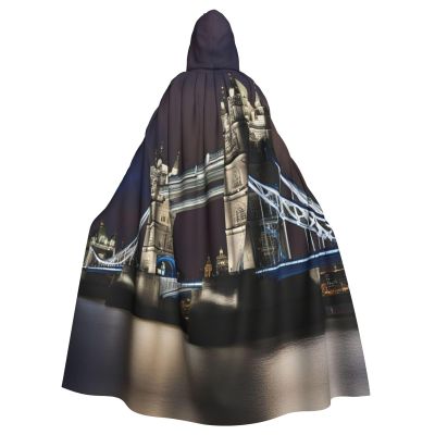 QASNLU Tower Bridge in London print Halloween hooded cape decoration cape costumes for witches, Mardi Gras, Christmas, Black