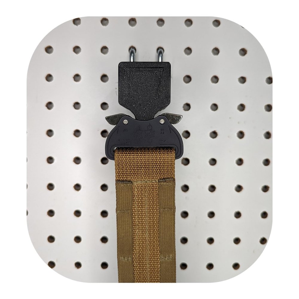 Hammy3DPrints Cobra Buckle Belt Mount - Pegboard/Skadis/etc. | Gear Holder Storage Rack (Wall Control/Gun Pegboard, Normal)