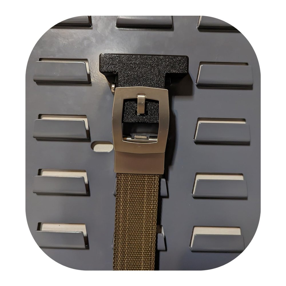 Hammy3DPrints Belt Mount for Ratcheting/Kore Buckles - Secure It/Akro Mils | Gear Holder Storage Rack (Plastic Panel, 1.5" Buckle)