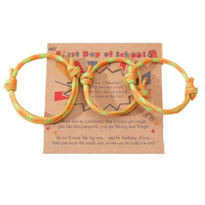 2-3Pcs First Day of School Knit Rope Bracelet Love Between Mother/Father/Mama and Daughter/Son/Me Back To Scool Gifts Protection Anxiety Relief Colorful Nylon Woven Bracelet With Message Card (Gold Green(3Pcs), 3Pcs)