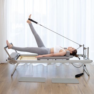 Multifunctional Folding Pilates Core Bed Pilates Large Equipment, Yoga Equipment, Beginner Pilates Bed with Pad for Home Gym