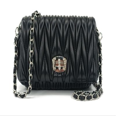 Esimileeya Black Quilted Shoulder Purses for Women Trendy with Silver Chain Strap Black Small Crossbody Bags with Woven Hand Carry Strap Clutch Purses for Women Going Out Bags Evening Handbag