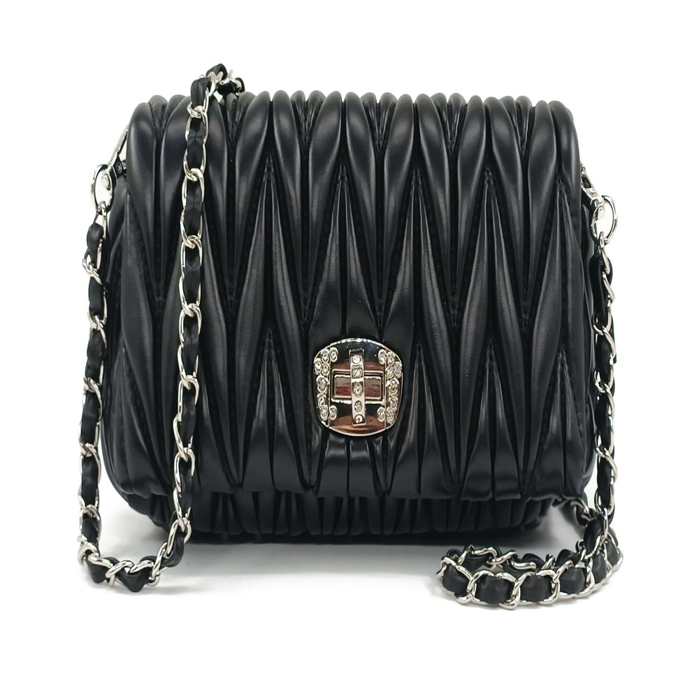 Esimileeya Black Quilted Shoulder Purses for Women Trendy with Silver Chain Strap Black Small Crossbody Bags with Woven Hand Carry Strap Clutch Purses for Women Going Out Bags Evening Handbag